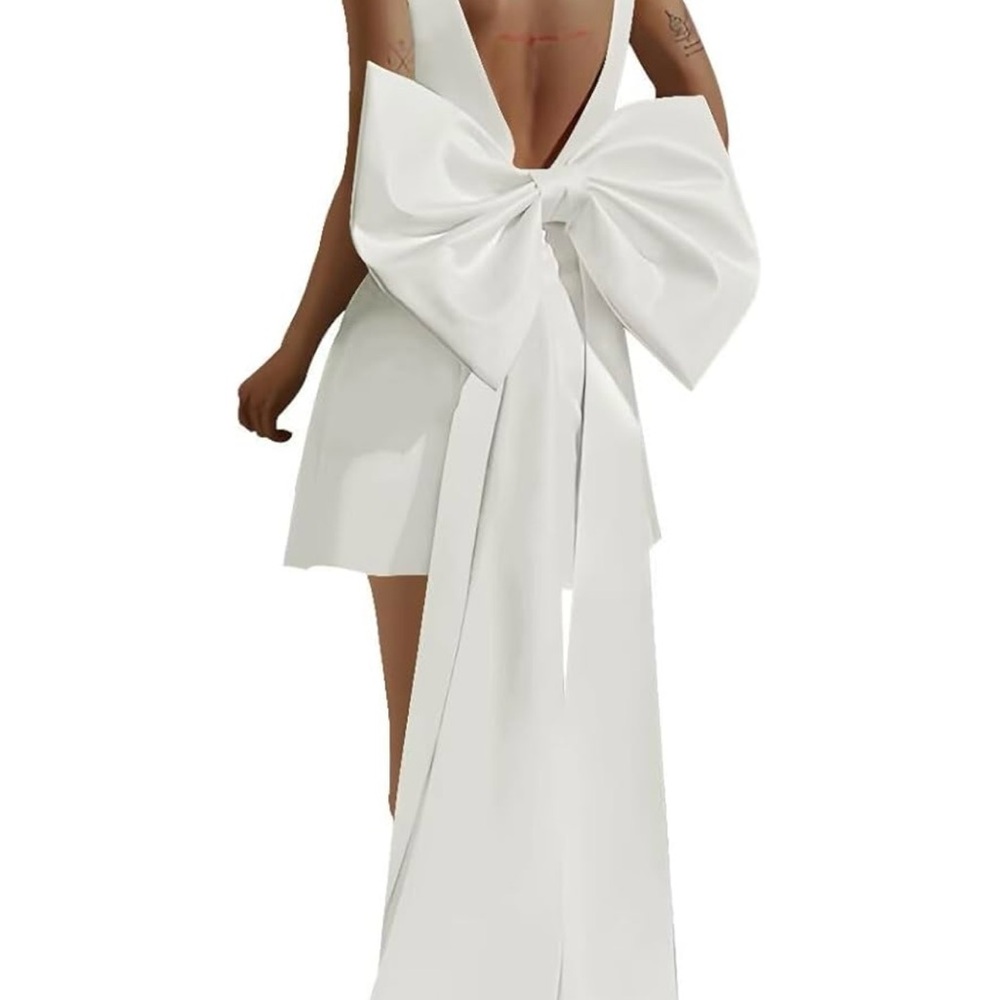 Elegant White Bow Backless Dress